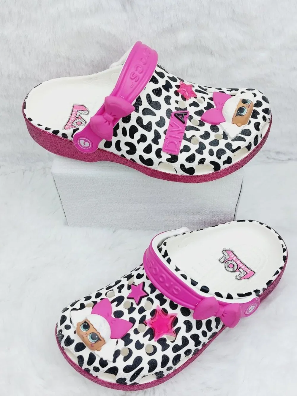 Crocs Girl's Pink Black LOL Surprise DIVA Classic Slip-On Casual Clogs Size 5